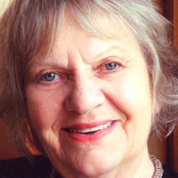 Elizabeth McRae