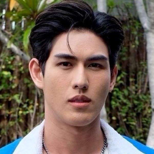 Phachara Kueakanchanaphon