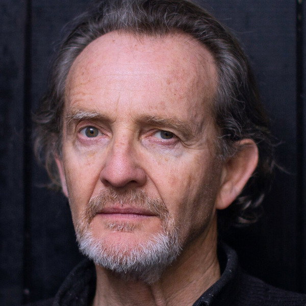 Anton Lesser