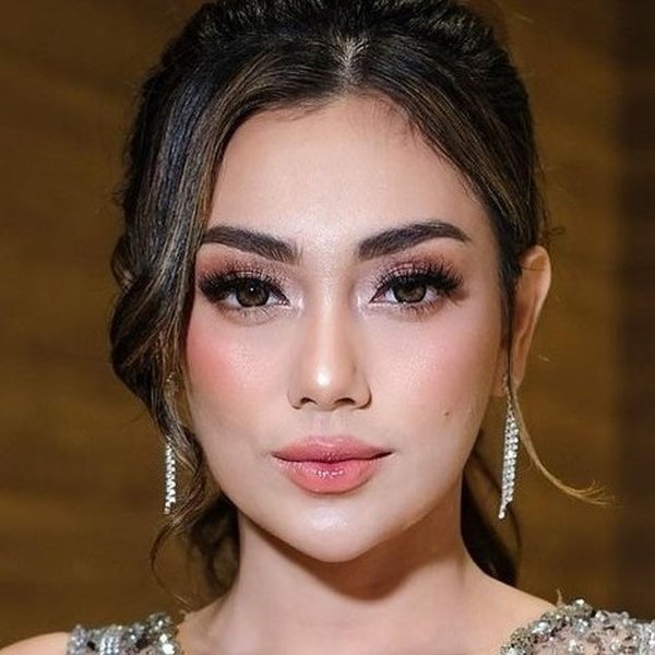Celine Evangelista