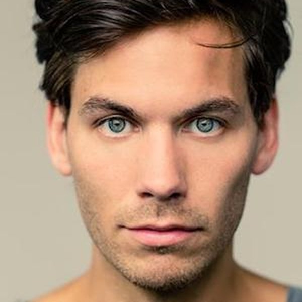 Alex Mills
