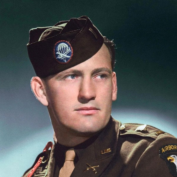 Lynn 'Buck' Compton