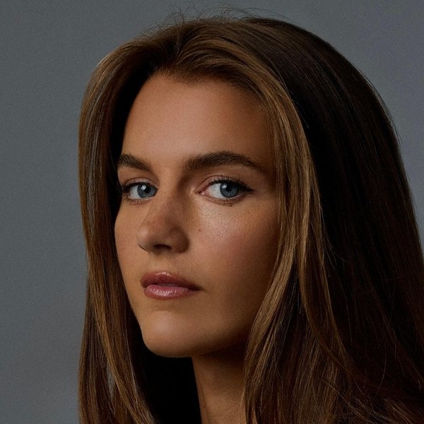 Chloe East
