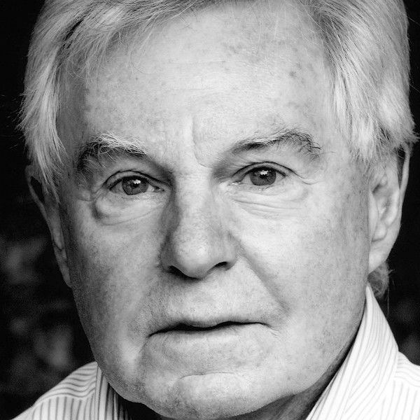 Derek Jacobi