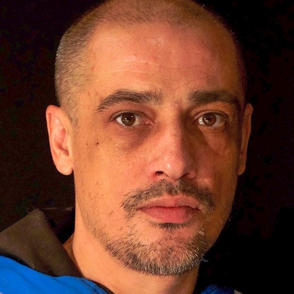 Mario Knezović