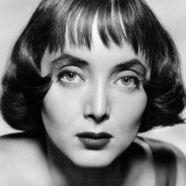 Carolyn Jones