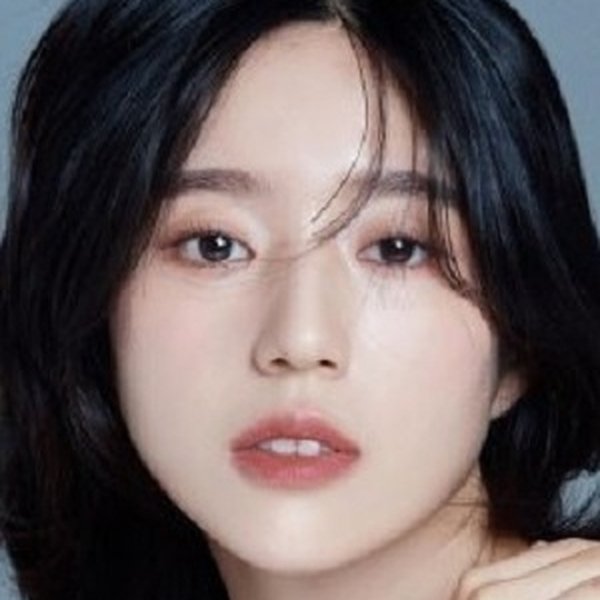 Kang Na-Young