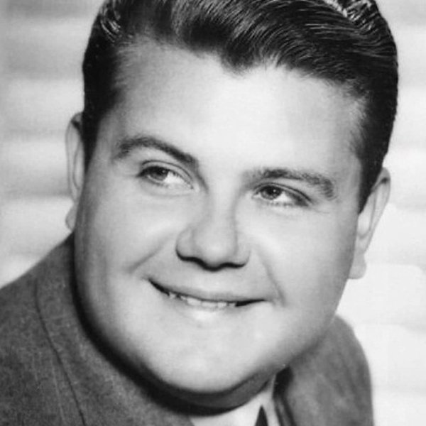 Maynard Holmes