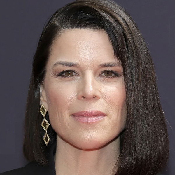 Neve Campbell