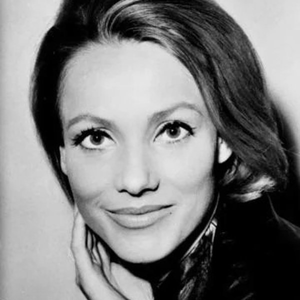 Suzanne Roquette