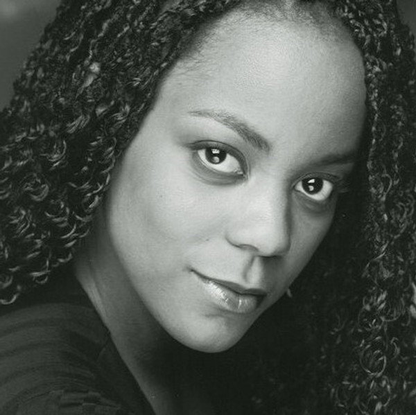 Lucinda Davis