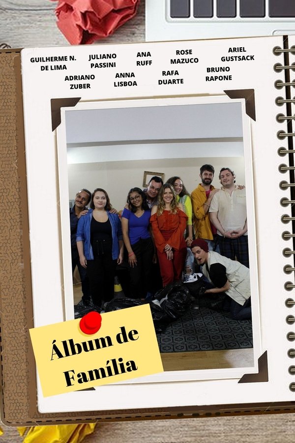 Álbum De Família
