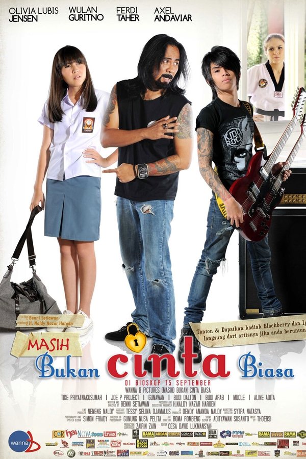 Masih Bukan Cinta Biasa