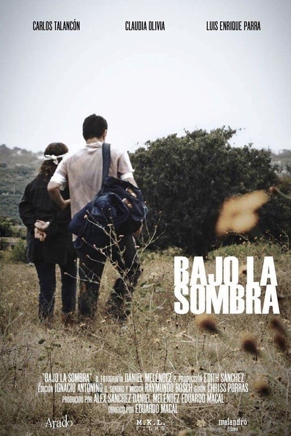 Bajo La Sombra