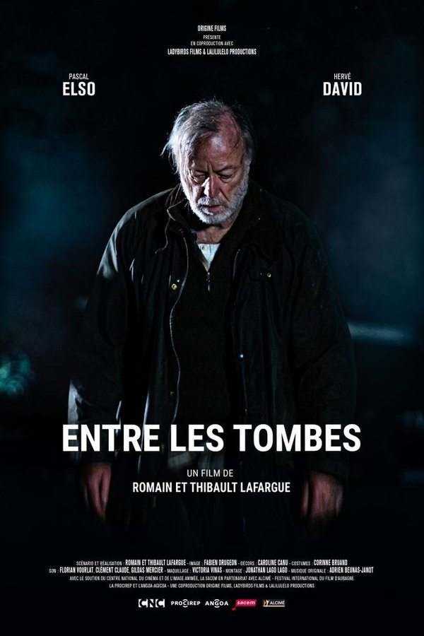 Entre Les Tombes