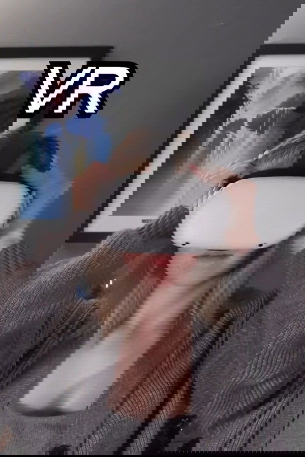 VR