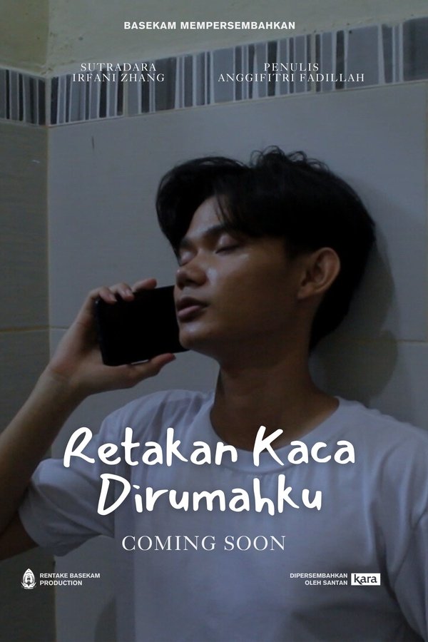 Retakan Kaca Dirumahku