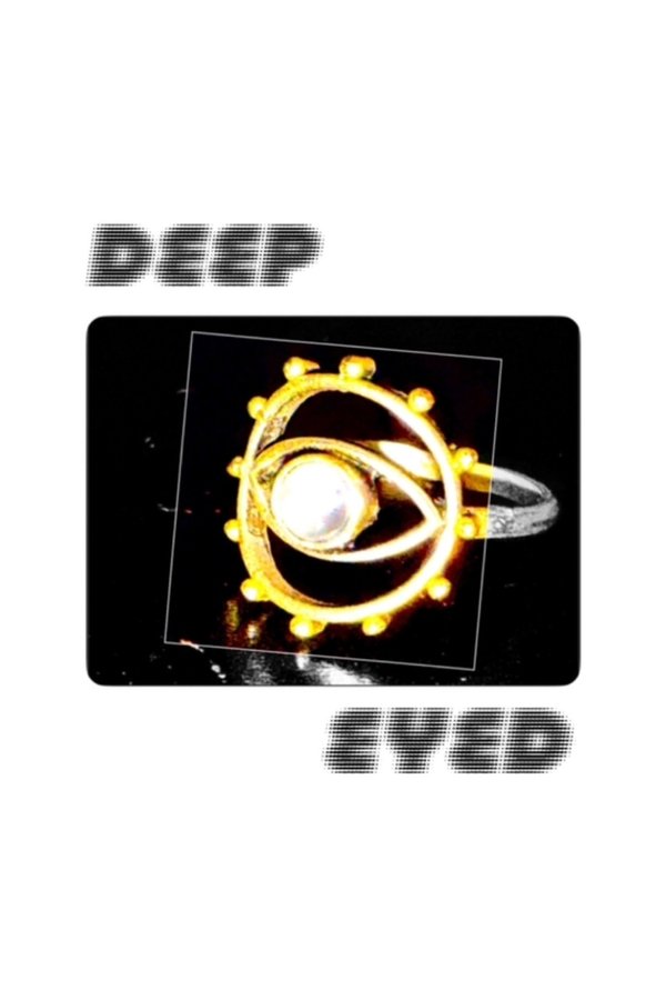 Deep-Eyed
