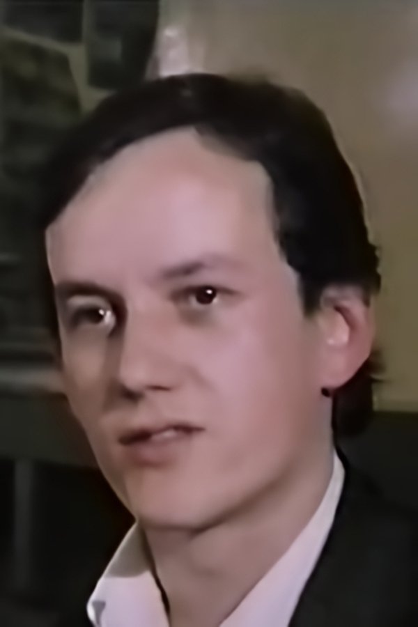 Mike Andrews
