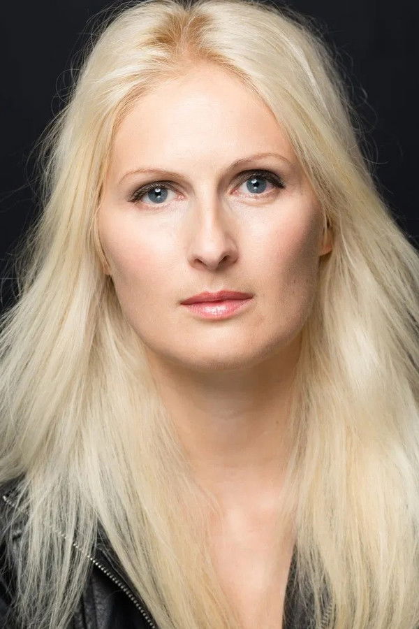 Kristel Elling's headshot