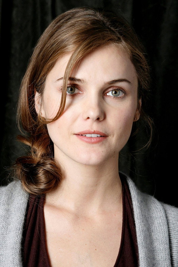Keri Russell's headshot