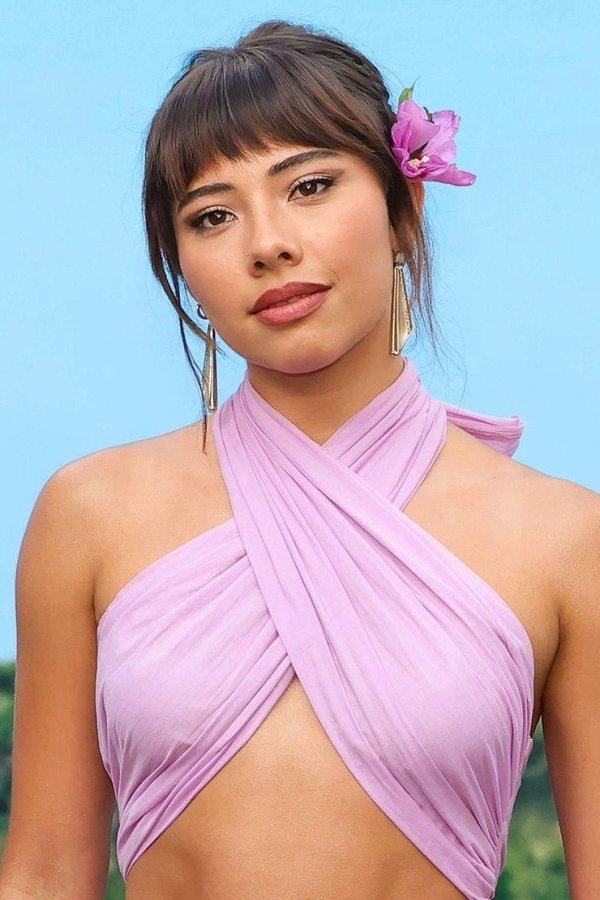 Xochitl Gomez's headshot