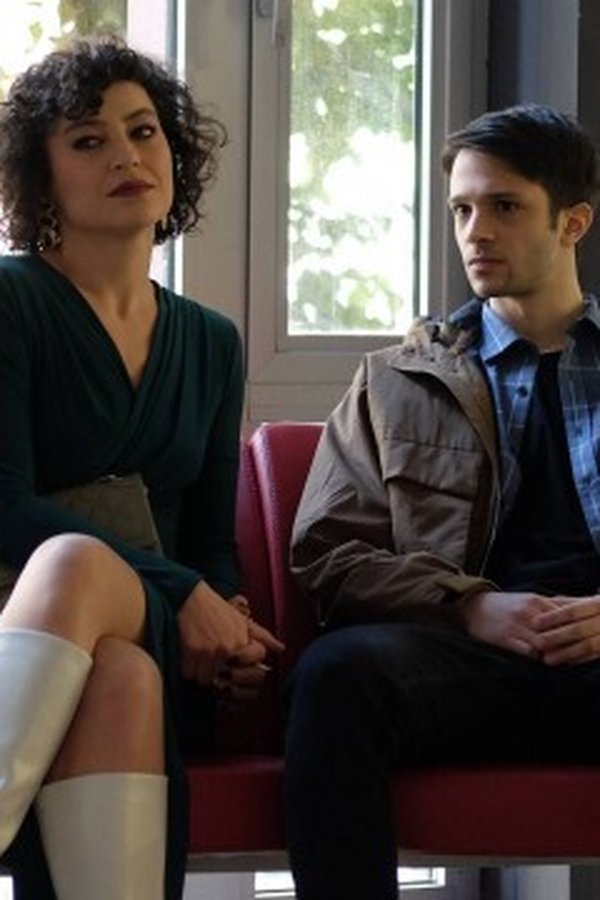 Segreti di famiglia – S01E11 – Episodio 11