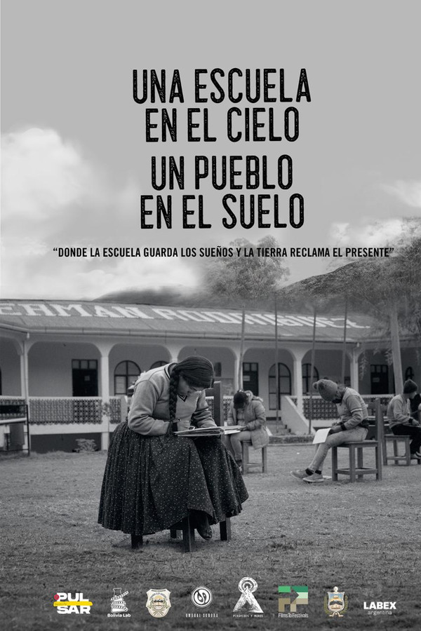 Una escuela en el cielo, un pueblo en el suelo