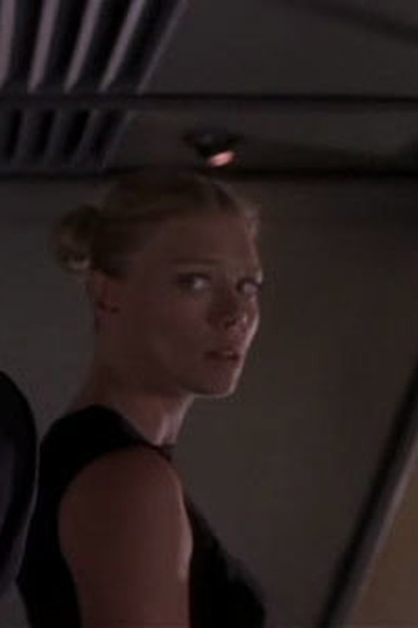 La Femme Nikita – S02E10 – Episodio 10