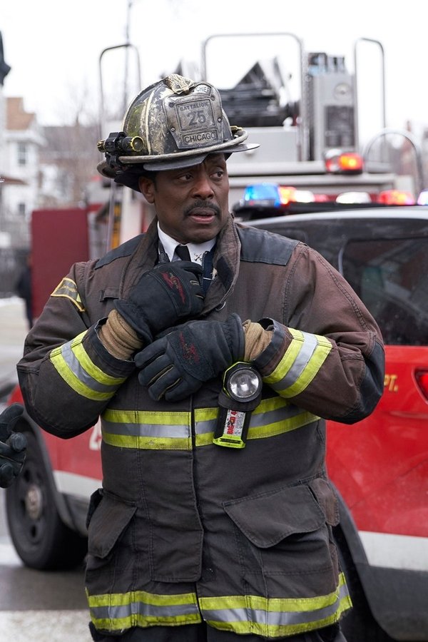 Chicago Fire – S07E17 – Dietro la parete