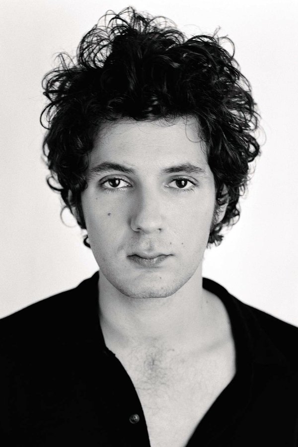 Vincent Lacoste's headshot