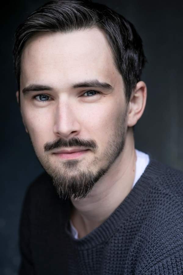 Eli Kent's headshot