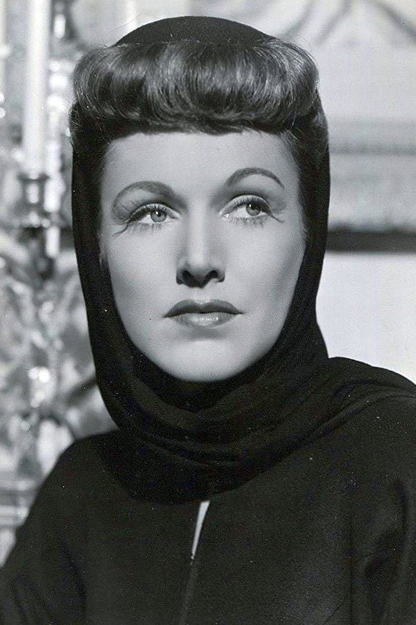 Rose Hobart's headshot