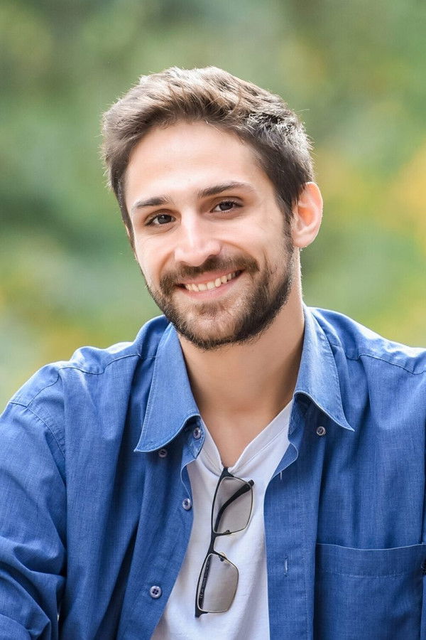 Damjan Cvetanovski's headshot