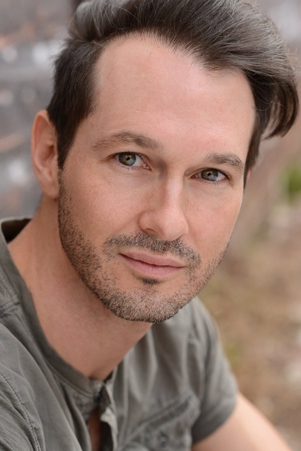 Scott Rosenfeld's headshot