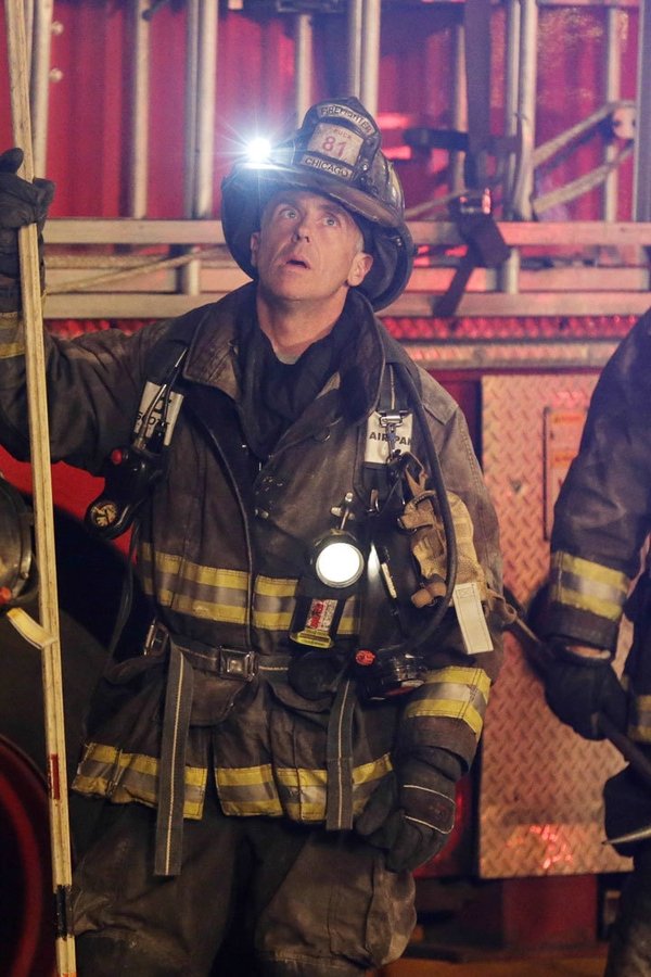 Chicago Fire – S02E22 – La vita non aspetta