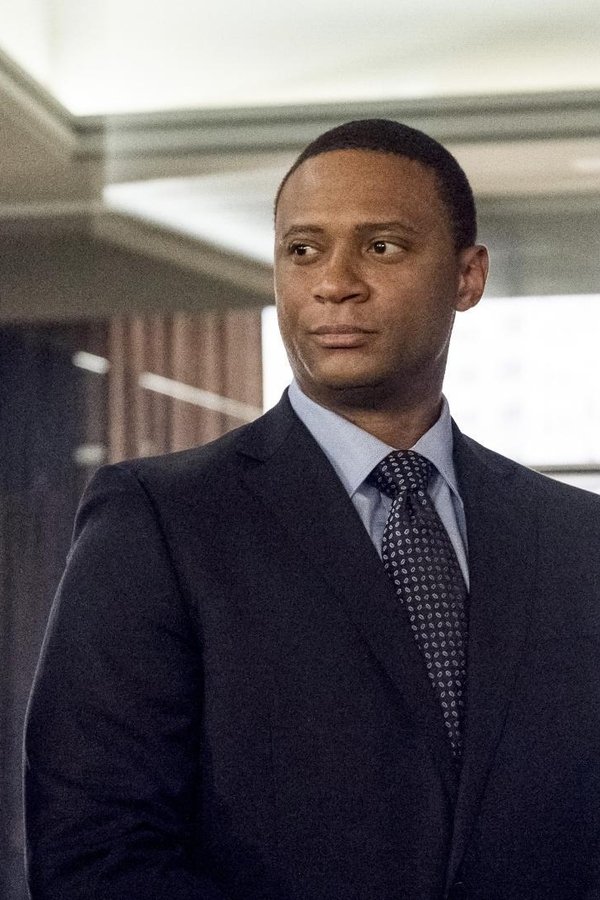 Arrow – S05E12 – Bratva
