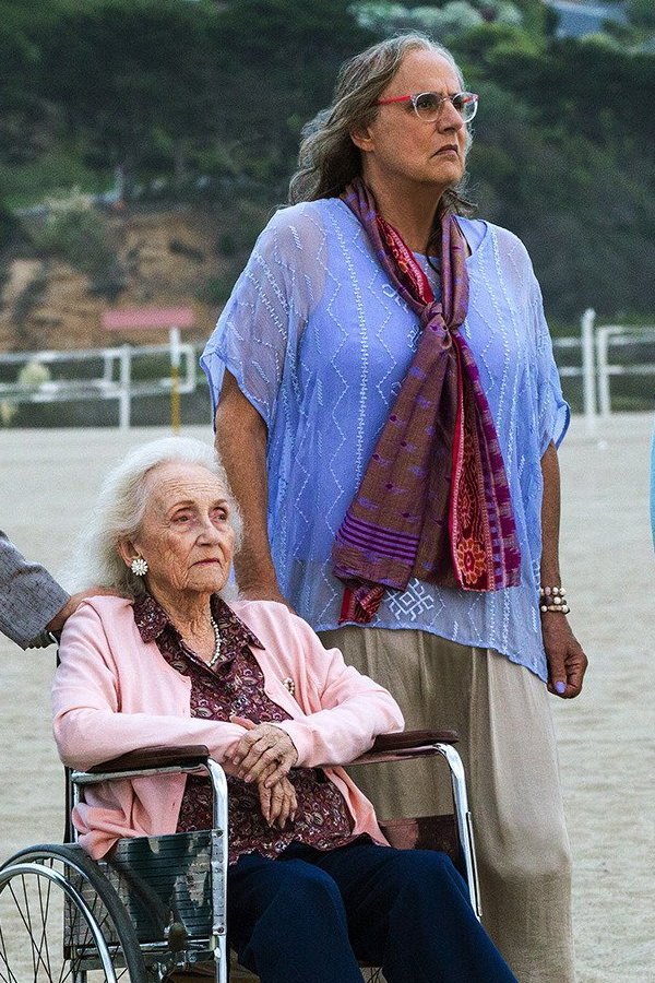 Transparent – S02E10 – Episodio 10