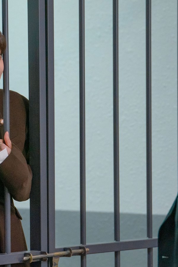 Con il permesso della Corte – S01E02 – Il Tribunale