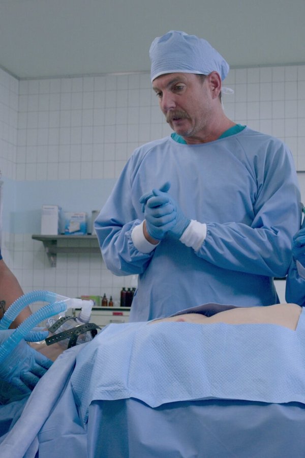 Murderville – S01E05 – Episodio 5