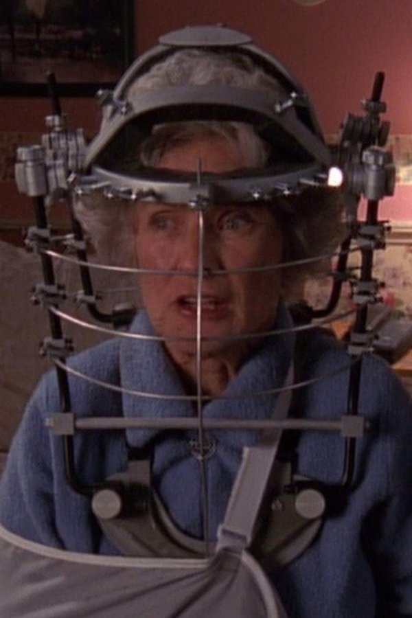 Grand-mère attaque
