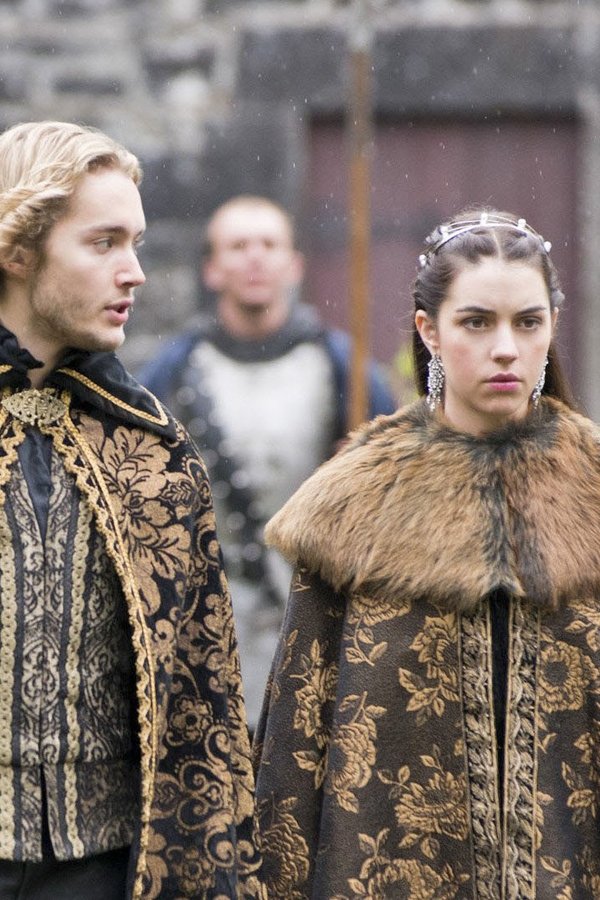 Reign – S02E02 – Scelte da re