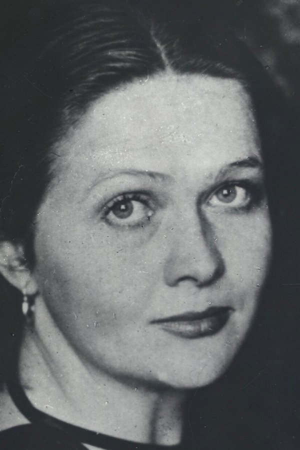 Natalya Gundareva's headshot