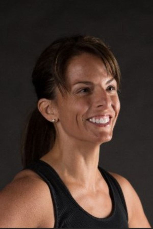 Stephanie Oram's headshot