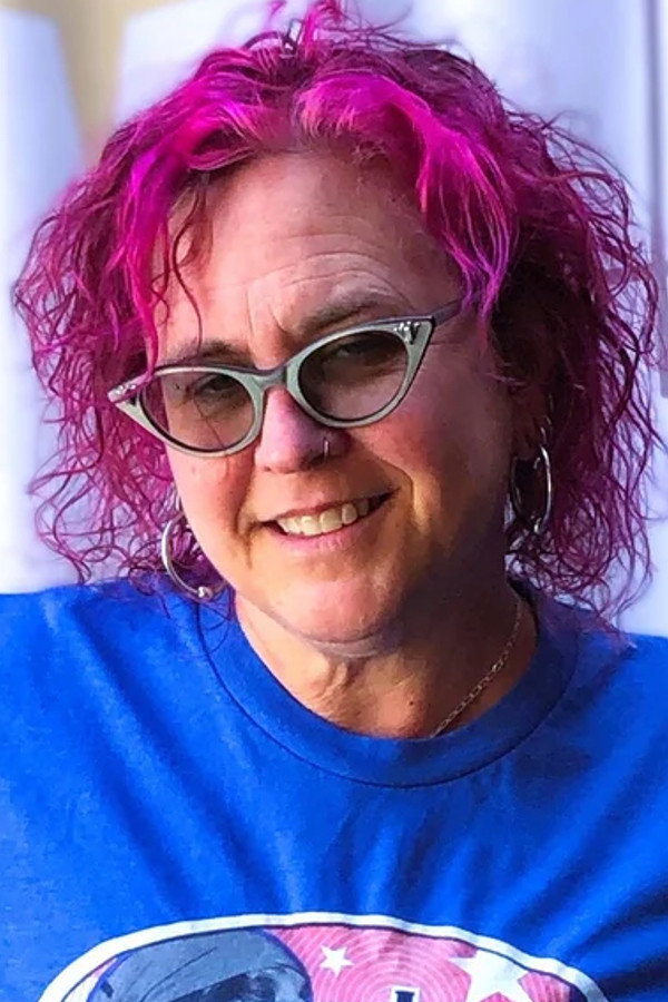 Jenee Gill's headshot