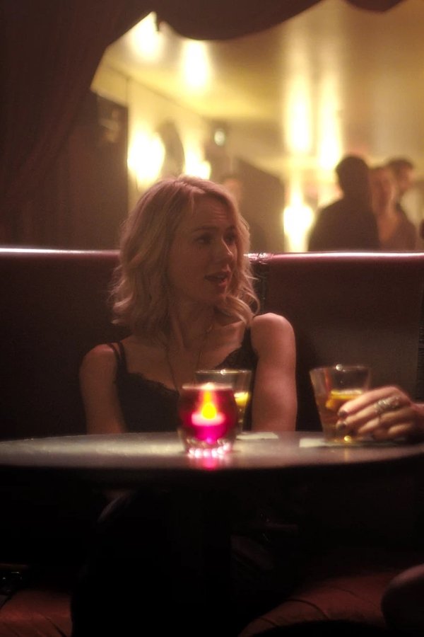 Gypsy – S01E01 – La tana del coniglio