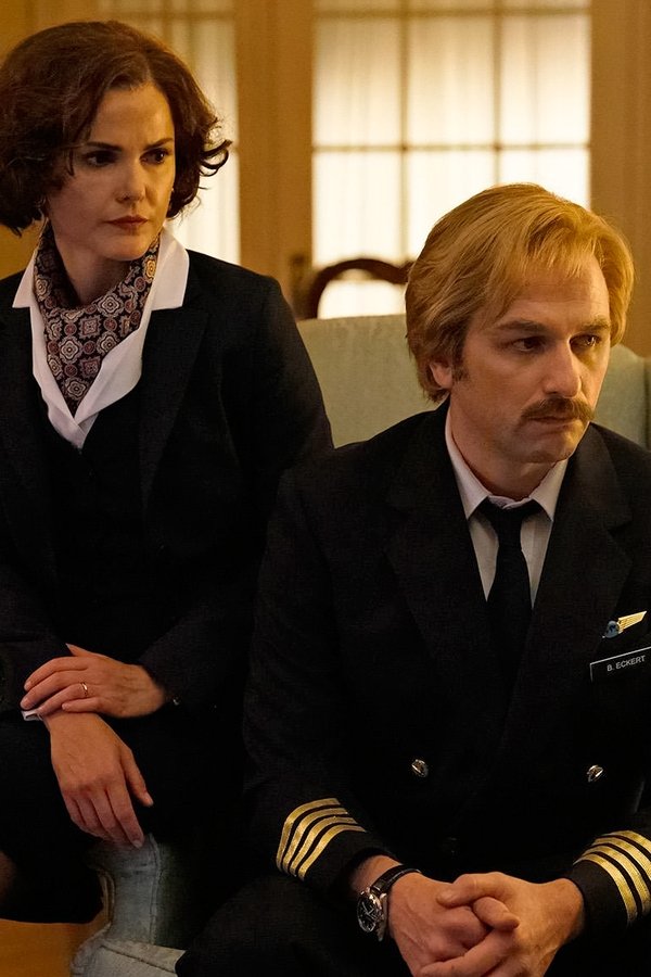 The Americans – S05E01 – Distese Ambrate (di Grano)