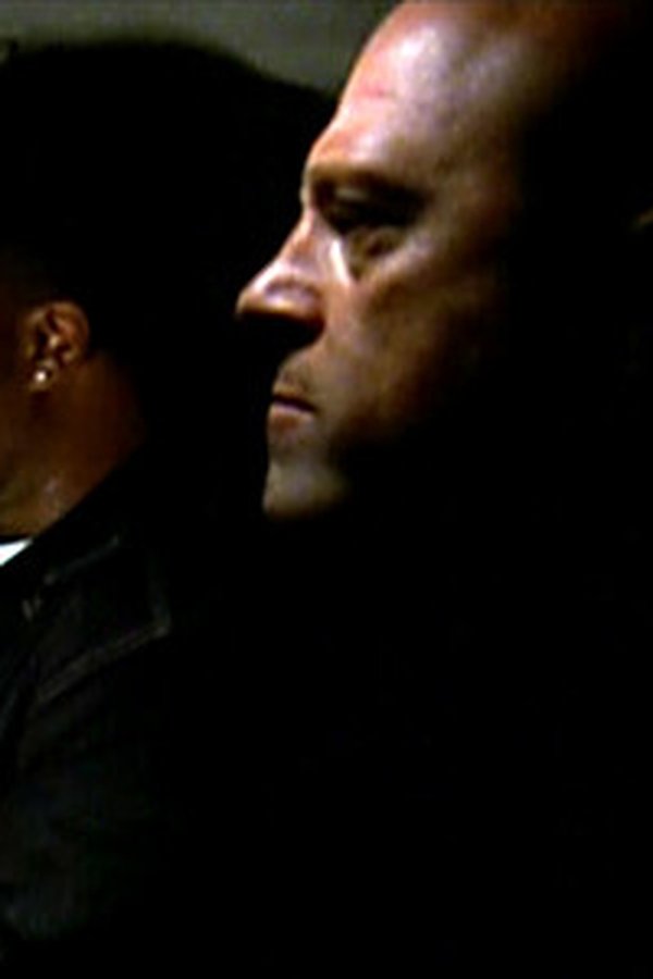 The Shield – S04E09 – Doppio gioco