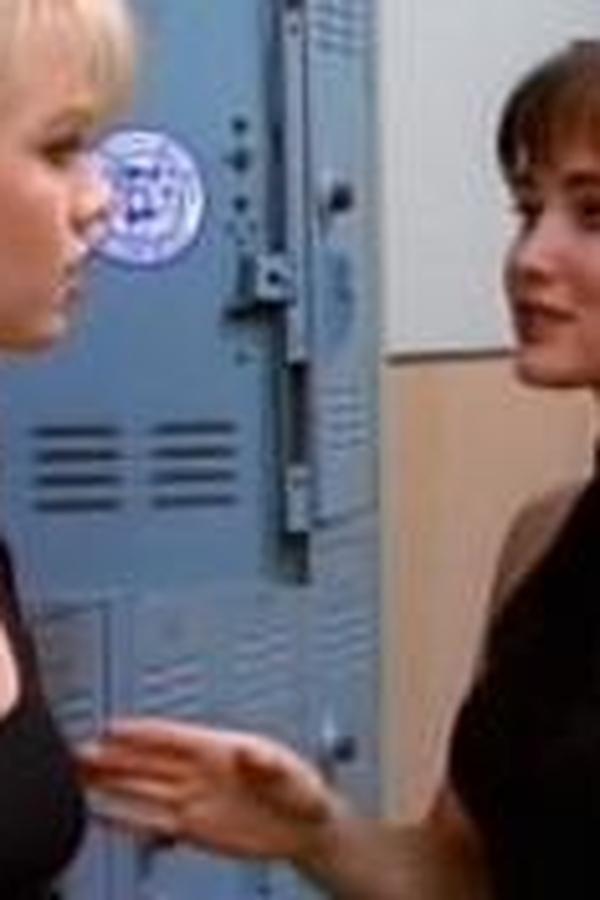 Beverly Hills 90210 – S01E07 – Serata Di Beneficenza