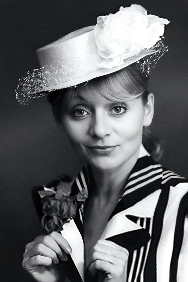 Annie Cordy's headshot